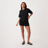 Larri Short